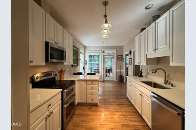 6600 Glen Forrest Drive, Chapel Hill, NC 27517 - Photo 13