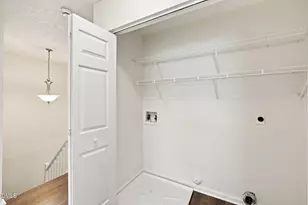 8260 McGuire Dr, Raleigh, NC 27616 - Photo 21