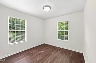 221 Dogwood Ave, Clayton, NC 27520 - Photo 23