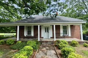 410 High St, Norlina, NC 27563 - Photo 1