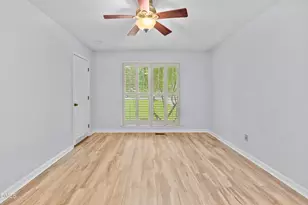 111 Brook Hollow Ct, Cary, NC 27513 - Photo 21