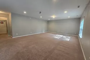 3917 Valley Side Ct, Cary, NC 27519 - Photo 21