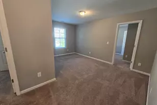 3917 Valley Side Ct, Cary, NC 27519 - Photo 29
