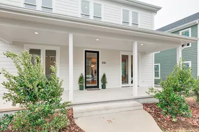 201 E Winmore Avenue, Chapel Hill, NC 27516 - Photo 3