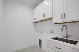 201 E Winmore Ave, Chapel Hill, NC 27516 - Photo 35