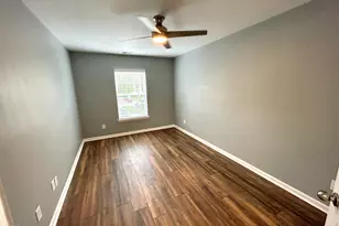 2210 Raven Rd, Raleigh, NC 27614 - Photo 9