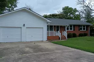 102 S Tunstall Ave, Apex, NC 27502 - Photo 1