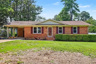 505 Sexton Ave, Zebulon, NC 27597 - Photo 1