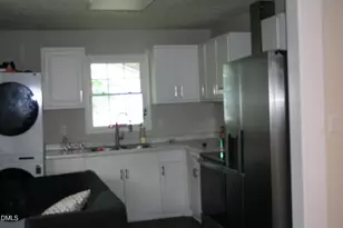 200 202 Prevatte St, Lumberton, NC 28360 - Photo 5