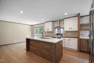 720 Myrtle Rd, Roseboro, NC 28382 - Photo 9