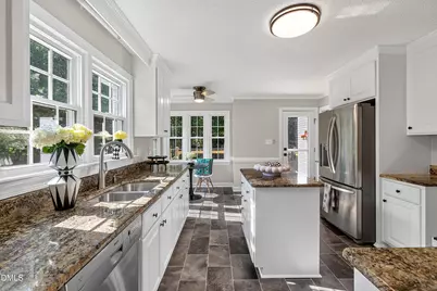 809 Kinsman Court, Raleigh, NC 27603 - Photo 9