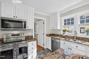 809 Kinsman Ct, Raleigh, NC 27603 - Photo 13