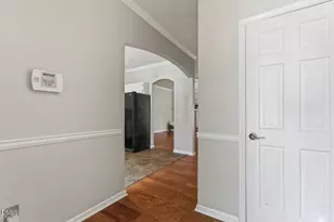 902 Albany Ct, Raleigh, NC 27615 - Photo 3