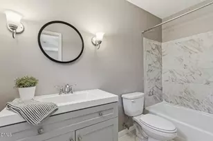 902 Albany Ct, Raleigh, NC 27615 - Photo 17