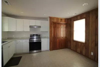 212 N Main Street, Holly Springs, NC 27540 - Photo 9