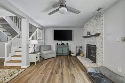 109 Luxon Place, Cary, NC 27513 - Photo 9