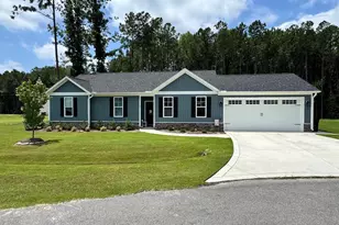 39 N Rowsham Pl, Smithfield, NC 27577 - Photo 1