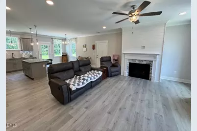 39 N Rowsham Place, Smithfield, NC 27577 - Photo 3