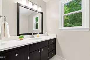 6329 Deerview Dr, Raleigh, NC 27606 - Photo 29