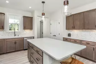 173 Churchill Wy, Clayton, NC 27520 - Photo 5