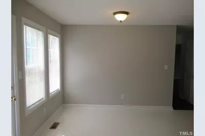 324 Springside Drive, Holly Springs, NC 27540 - Photo 7
