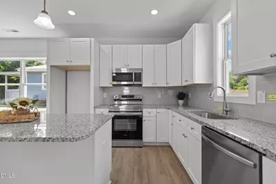 309 E Harnett Street, Dunn, NC 28334 - Photo 9