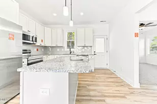 309 E Harnett St, Dunn, NC 28334 - Photo 5