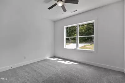 309 E Harnett Street, Dunn, NC 28334 - Photo 17