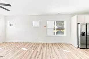 309 E Harnett St, Dunn, NC 28334 - Photo 9