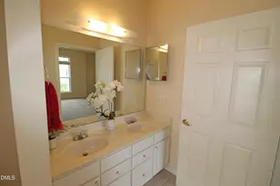2521 Friedland Pl, Raleigh, NC 27617 - Photo 27