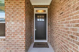 821 Challenger Ln, Knightdale, NC 27545 - Photo 5