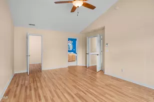 533 Carriage Woods Cir, Cary, NC 27513 - Photo 15