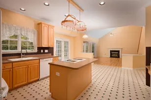 533 Carriage Woods Cir, Cary, NC 27513 - Photo 11