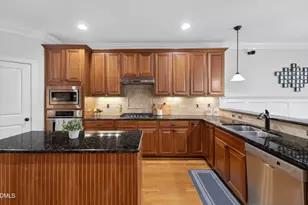 7028 Talton Ridge Dr, Cary, NC 27519 - Photo 13