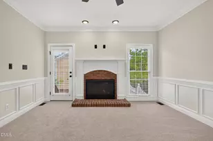 500 Franklin Manor Ln, Cary, NC 27519 - Photo 7