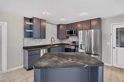 906 Vandora Avenue, Garner, NC 27529 - Photo 5