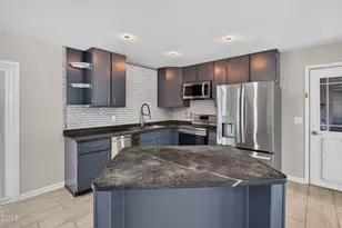 906 Vandora Ave, Garner, NC 27529 - Photo 5