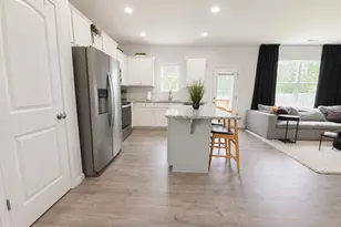 142 Greenhouse St, Zebulon, NC 27597 - Photo 9