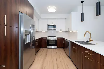 615 W Peace Street #306, Raleigh, NC 27605 - Photo 5