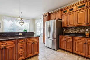 319 Neuse Landing Dr, Clayton, NC 27527 - Photo 15