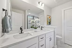 22 Avents Crk Wy, Fuquay Varina, NC 27526 - Photo 17