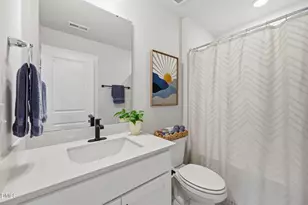 22 Avents Crk Wy, Fuquay Varina, NC 27526 - Photo 13