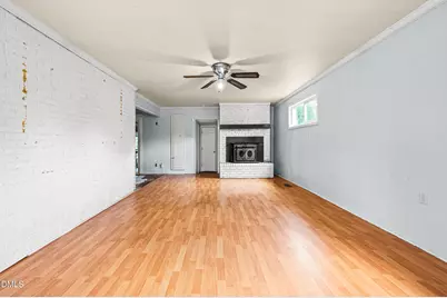 608 Howell Street, Selma, NC 27576 - Photo 9