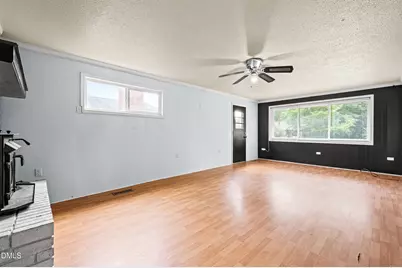 608 Howell Street, Selma, NC 27576 - Photo 7