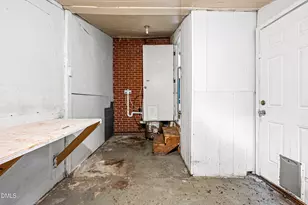 608 Howell St, Selma, NC 27576 - Photo 25