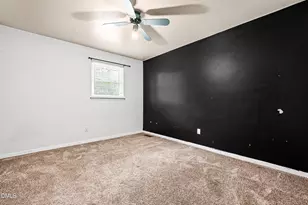608 Howell St, Selma, NC 27576 - Photo 17