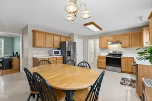 427 Carrington Dr, Garner, NC 27529 - Photo 15