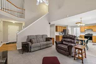 427 Carrington Dr, Garner, NC 27529 - Photo 9