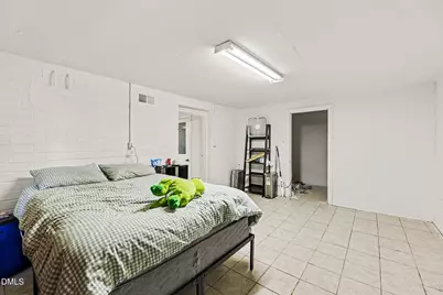 1211 E Willowbrook Drive, Burlington, NC 27215 - Photo 23