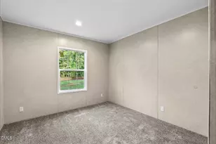3952 Hicksboro Rd, Henderson, NC 27537 - Photo 25